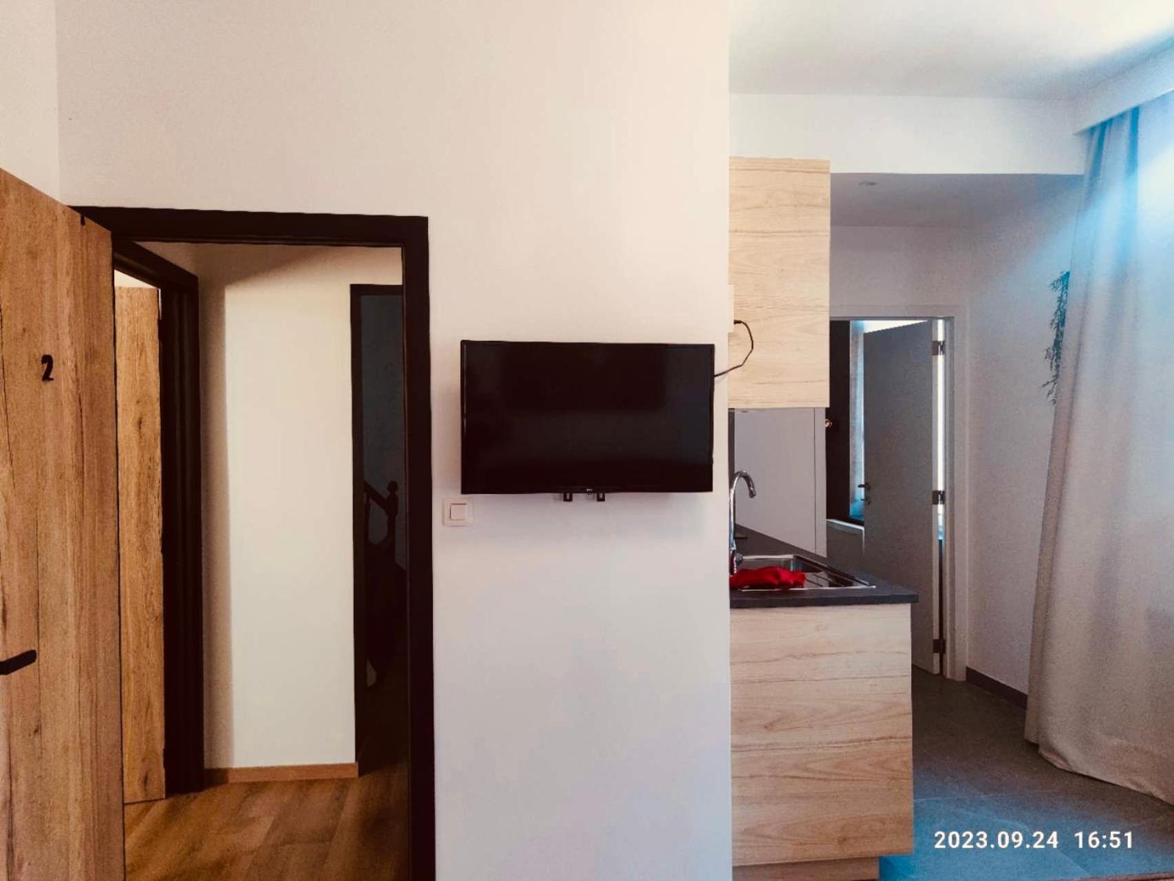 Salzinneschezsoi 2 Namur Exteriör bild